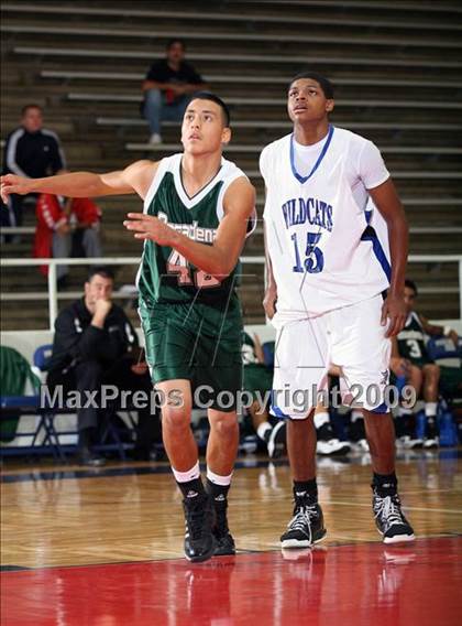 Thumbnail 1 in Pasadena vs DeKaney (McDonalds Texas Invitational) photogallery.