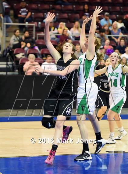 Thumbnail 3 in Red Rock vs. Thatcher (AIA D4 Semifinal) photogallery.