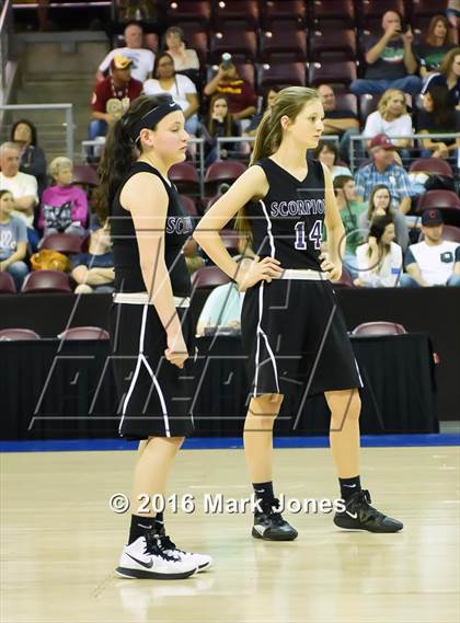 Thumbnail 3 in Red Rock vs. Thatcher (AIA D4 Semifinal) photogallery.