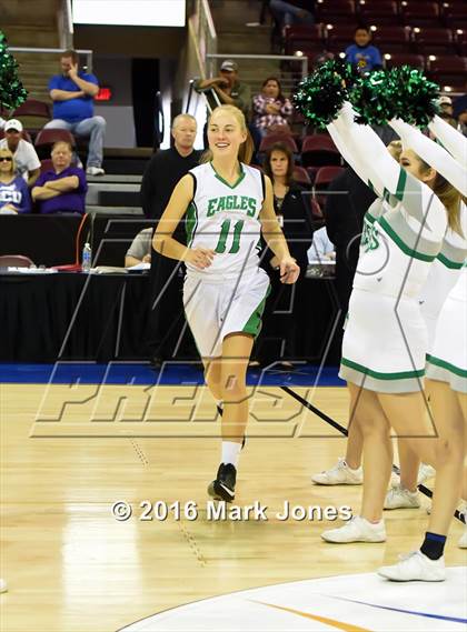 Thumbnail 2 in Red Rock vs. Thatcher (AIA D4 Semifinal) photogallery.