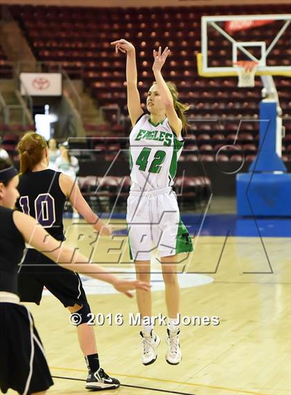 Thumbnail 2 in Red Rock vs. Thatcher (AIA D4 Semifinal) photogallery.