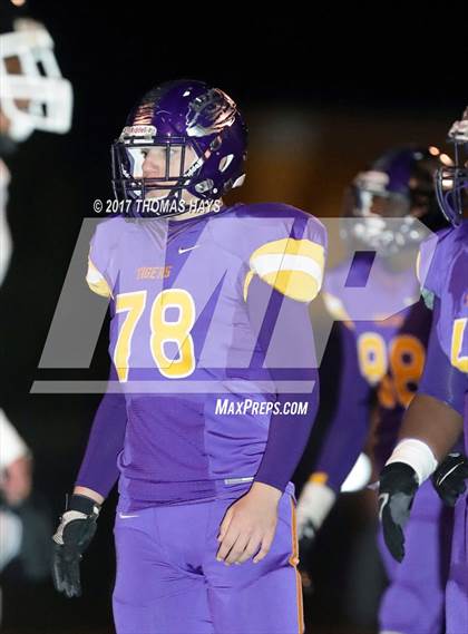 Thumbnail 2 in Varnado @ Logansport (LHSAA 1A Quarterfinal) photogallery.