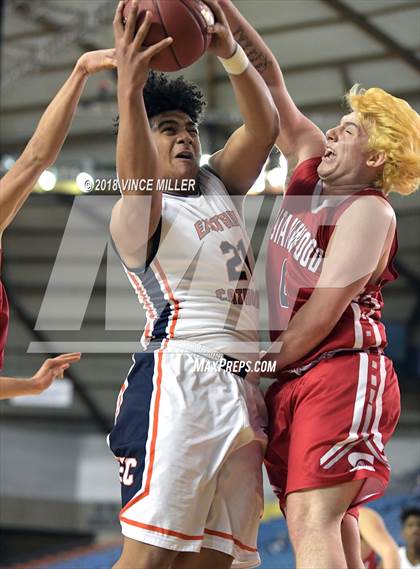 Thumbnail 3 in Stanwood vs. Eastside Catholic (WIAA 3A 1st Round Playoff)  photogallery.