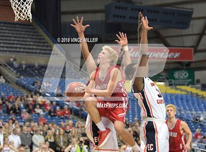 Thumbnail 2 in Stanwood vs. Eastside Catholic (WIAA 3A 1st Round Playoff)  photogallery.
