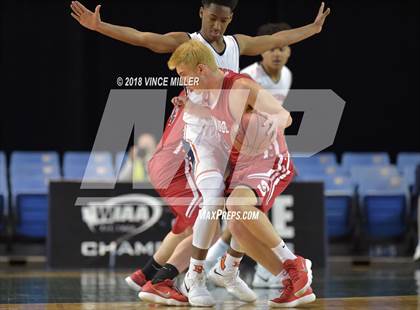 Thumbnail 3 in Stanwood vs. Eastside Catholic (WIAA 3A 1st Round Playoff)  photogallery.