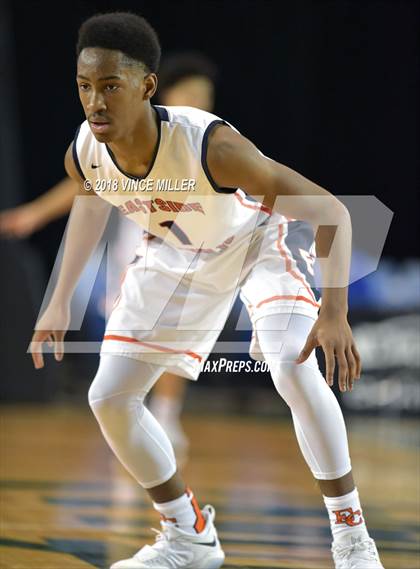 Thumbnail 2 in Stanwood vs. Eastside Catholic (WIAA 3A 1st Round Playoff)  photogallery.