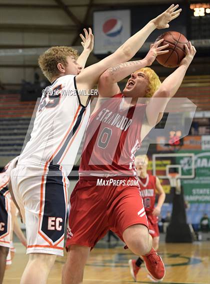 Thumbnail 2 in Stanwood vs. Eastside Catholic (WIAA 3A 1st Round Playoff)  photogallery.