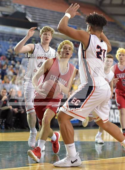 Thumbnail 1 in Stanwood vs. Eastside Catholic (WIAA 3A 1st Round Playoff)  photogallery.