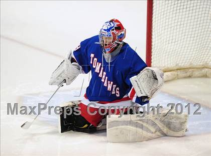 Thumbnail 2 in Glastonbury vs. Fairfield Prep (CIAC Division I Semifinal) photogallery.