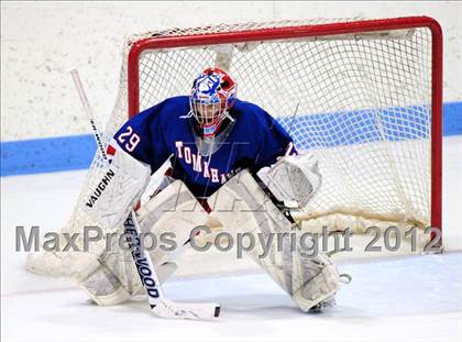 Thumbnail 2 in Glastonbury vs. Fairfield Prep (CIAC Division I Semifinal) photogallery.