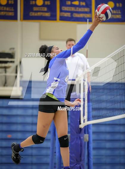 Thumbnail 1 in Nashville Christian vs Donelson Christian (TSSAA Division II-A District Playoff) photogallery.