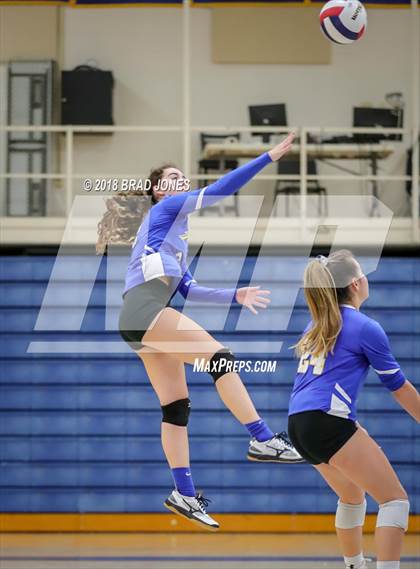 Thumbnail 3 in Nashville Christian vs Donelson Christian (TSSAA Division II-A District Playoff) photogallery.