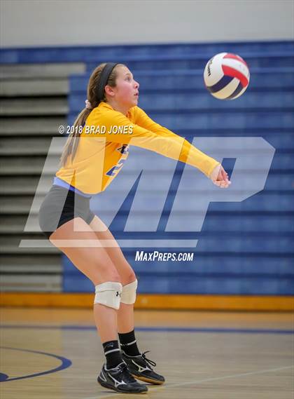 Thumbnail 1 in Nashville Christian vs Donelson Christian (TSSAA Division II-A District Playoff) photogallery.