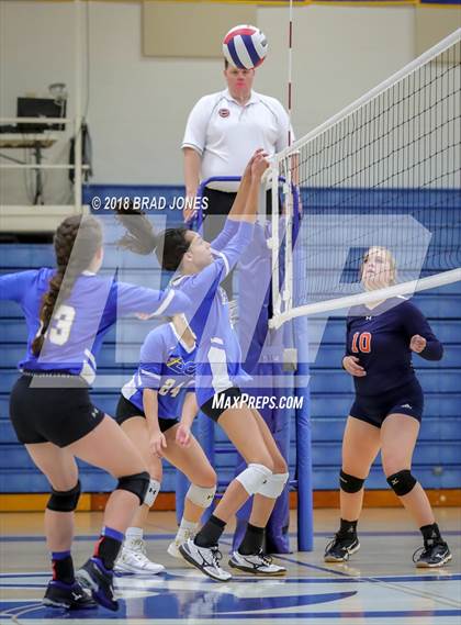 Thumbnail 3 in Nashville Christian vs Donelson Christian (TSSAA Division II-A District Playoff) photogallery.