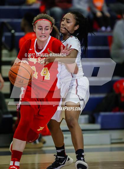 Thumbnail 3 in Brentwood School vs Paraclete photogallery.