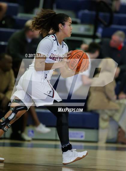 Thumbnail 1 in Brentwood School vs Paraclete photogallery.