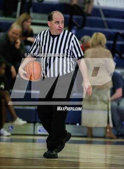 Thumbnail 1 in Brentwood School vs Paraclete photogallery.