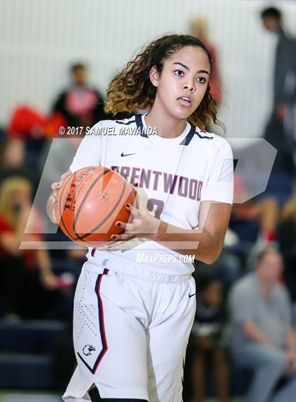 Thumbnail 2 in Brentwood School vs Paraclete photogallery.