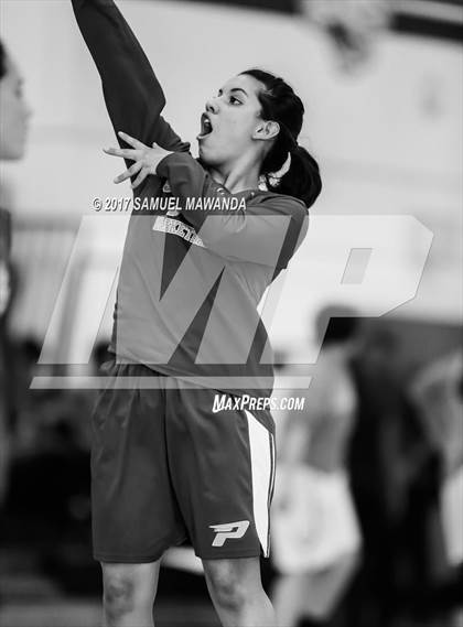 Thumbnail 3 in Brentwood School vs Paraclete photogallery.