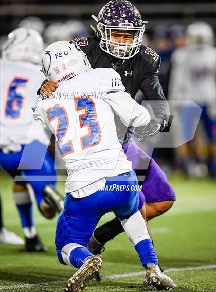 Thumbnail 1 in Graham-Kapowsin @ Lake Stevens (WIAA 4A Quarterfinal) photogallery.