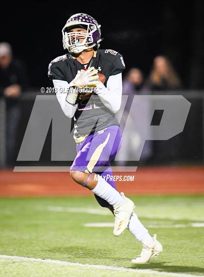Thumbnail 1 in Graham-Kapowsin @ Lake Stevens (WIAA 4A Quarterfinal) photogallery.