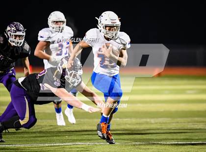 Thumbnail 2 in Graham-Kapowsin @ Lake Stevens (WIAA 4A Quarterfinal) photogallery.