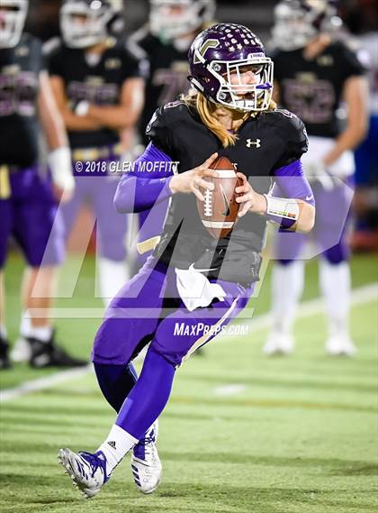 Thumbnail 3 in Graham-Kapowsin @ Lake Stevens (WIAA 4A Quarterfinal) photogallery.