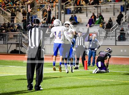 Thumbnail 3 in Graham-Kapowsin @ Lake Stevens (WIAA 4A Quarterfinal) photogallery.