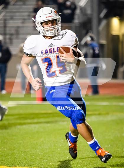 Thumbnail 1 in Graham-Kapowsin @ Lake Stevens (WIAA 4A Quarterfinal) photogallery.