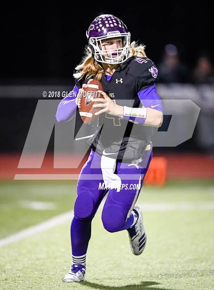 Thumbnail 1 in Graham-Kapowsin @ Lake Stevens (WIAA 4A Quarterfinal) photogallery.