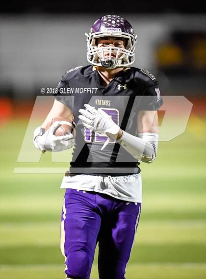 Thumbnail 1 in Graham-Kapowsin @ Lake Stevens (WIAA 4A Quarterfinal) photogallery.
