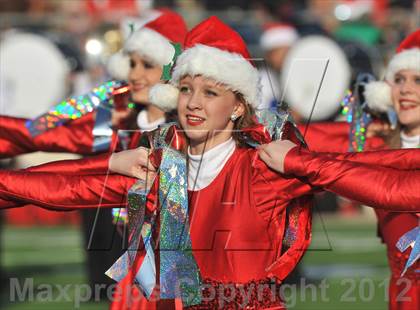 Thumbnail 3 in Midway vs. Cedar Hill (UIL 5A Division 2 Region1 Final) photogallery.