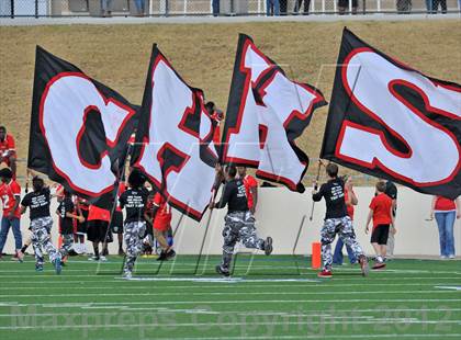 Thumbnail 1 in Midway vs. Cedar Hill (UIL 5A Division 2 Region1 Final) photogallery.