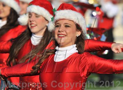 Thumbnail 3 in Midway vs. Cedar Hill (UIL 5A Division 2 Region1 Final) photogallery.