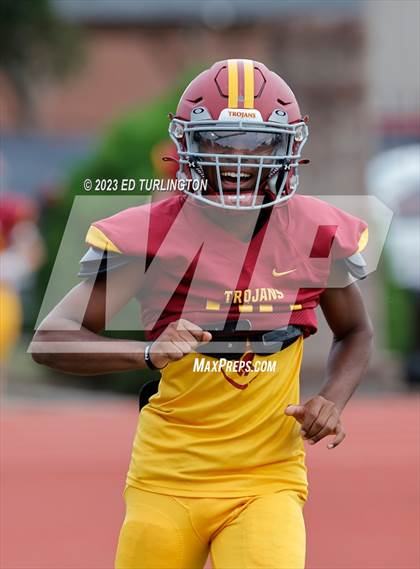 Thumbnail 1 in Riverwood @ Lassiter photogallery.
