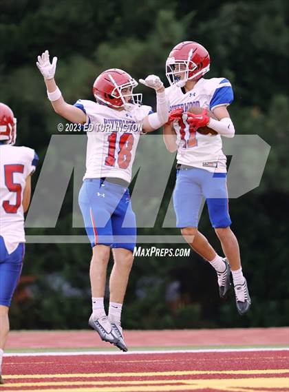 Thumbnail 3 in Riverwood @ Lassiter photogallery.