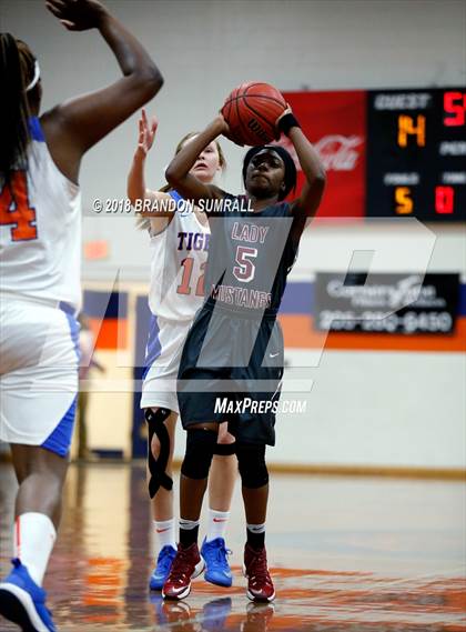 Thumbnail 2 in Stanhope Elmore @ Chilton County photogallery.