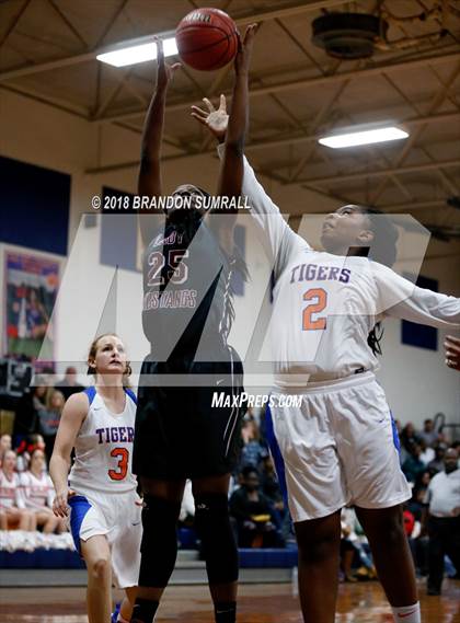 Thumbnail 2 in Stanhope Elmore @ Chilton County photogallery.