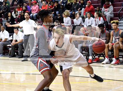 Thumbnail 1 in Arbor View vs Faith Lutheran photogallery.