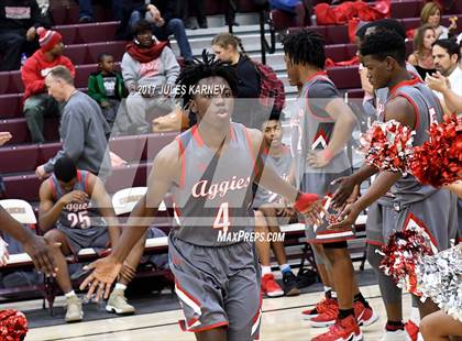 Thumbnail 2 in Arbor View vs Faith Lutheran photogallery.