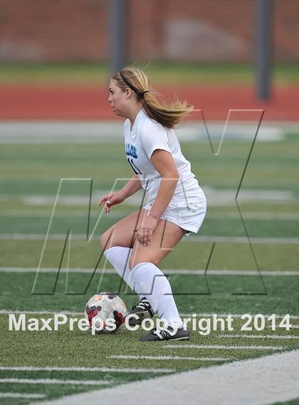Thumbnail 3 in Pueblo West @ Valor Christian (CHSAA 4A Round 1) photogallery.