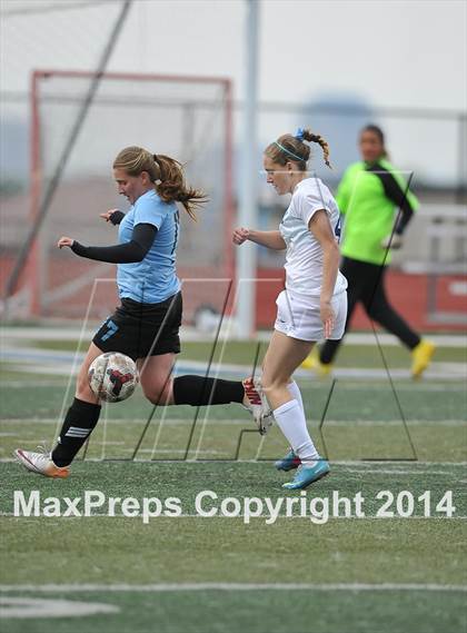 Thumbnail 3 in Pueblo West @ Valor Christian (CHSAA 4A Round 1) photogallery.