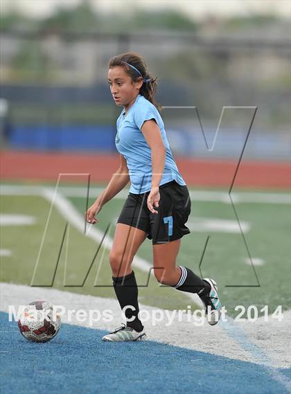 Thumbnail 3 in Pueblo West @ Valor Christian (CHSAA 4A Round 1) photogallery.