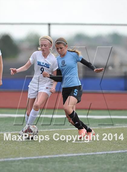 Thumbnail 2 in Pueblo West @ Valor Christian (CHSAA 4A Round 1) photogallery.