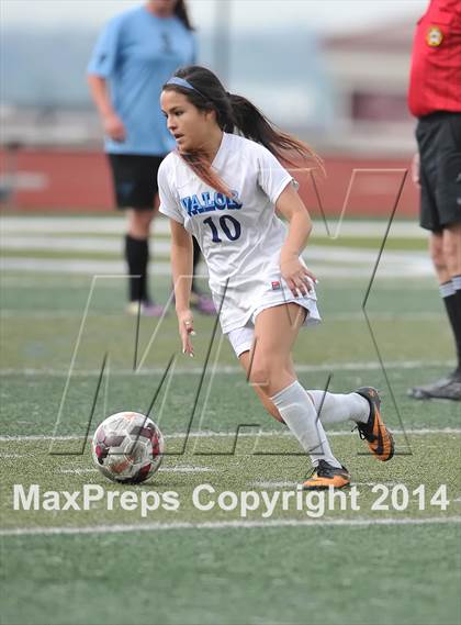 Thumbnail 2 in Pueblo West @ Valor Christian (CHSAA 4A Round 1) photogallery.
