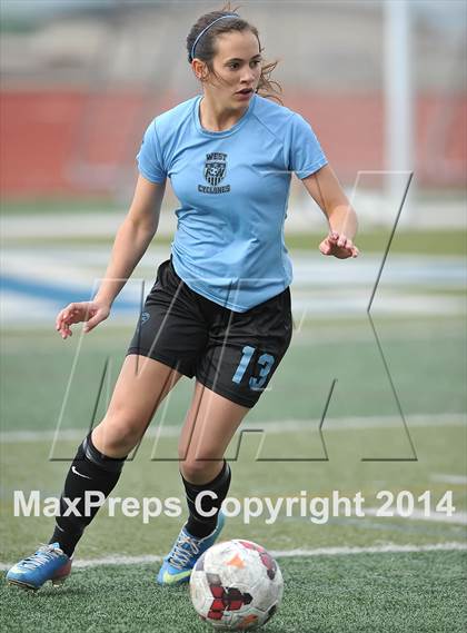 Thumbnail 3 in Pueblo West @ Valor Christian (CHSAA 4A Round 1) photogallery.