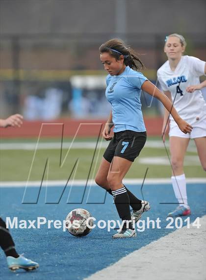 Thumbnail 3 in Pueblo West @ Valor Christian (CHSAA 4A Round 1) photogallery.