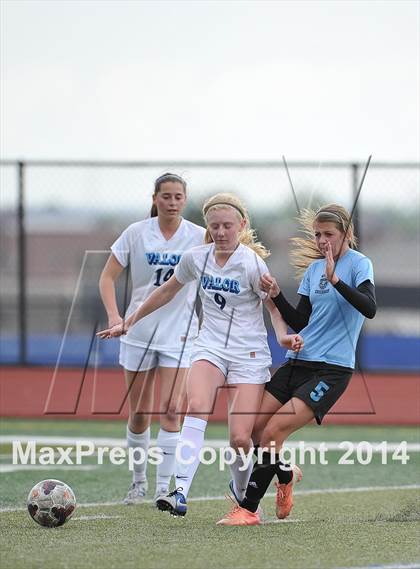 Thumbnail 1 in Pueblo West @ Valor Christian (CHSAA 4A Round 1) photogallery.