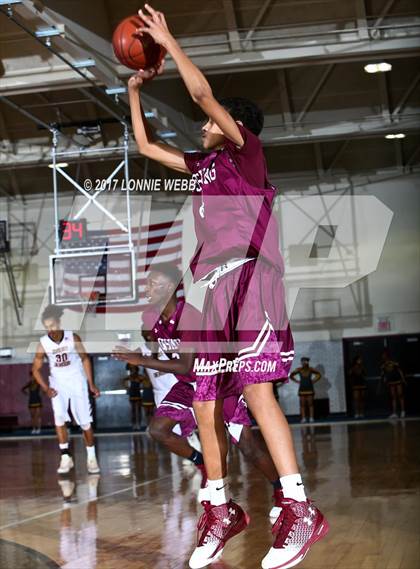 Thumbnail 2 in Ossining vs Mt. Vernon (Section 1 Class AA  1st  Round) photogallery.