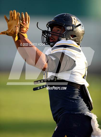 Thumbnail 3 in Flowing Wells @ Amphitheater photogallery.